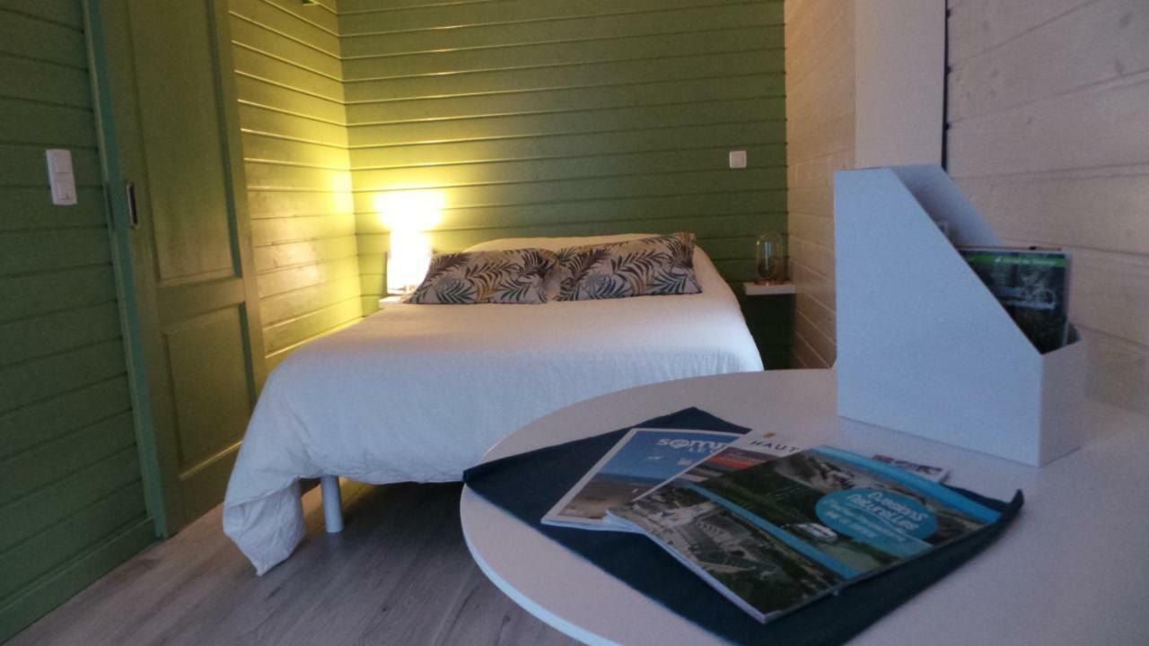 Au Cap Norwoe Bed & Breakfast Saint Quentin en Tourmont Bagian luar foto